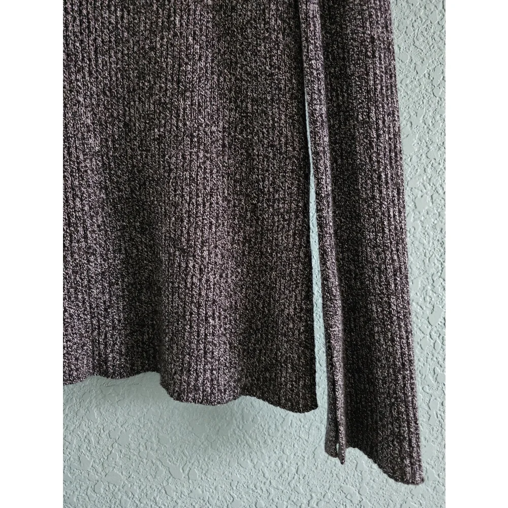 H&M | Ribbed Knit Split Cuff Sweater - Picture 4 of 10